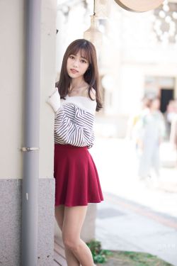 96596